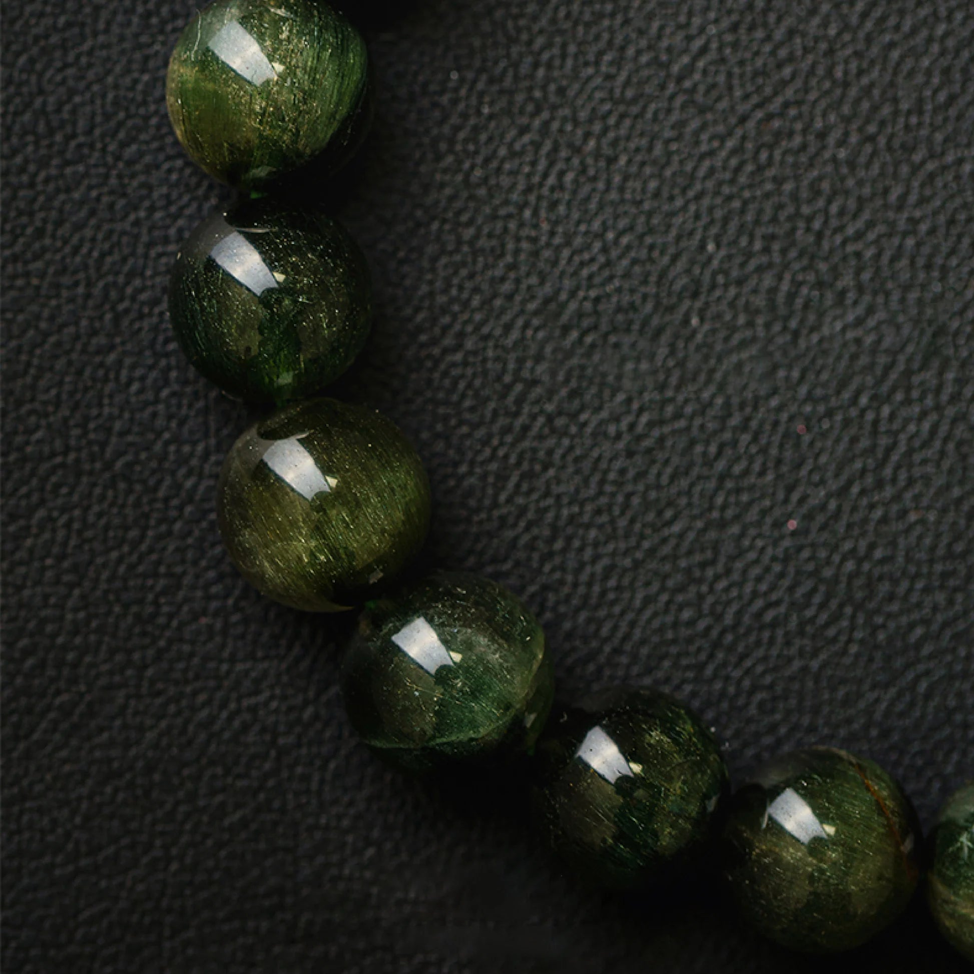 Nature Green Crystal Bracelet (Extraordinary Energy)